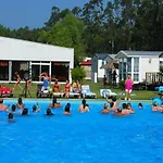 With Shared Pool In + 30 M² + Pool. Casa vacanze Pataias