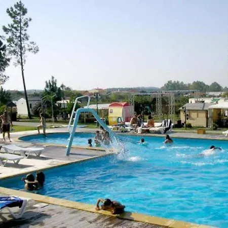 With Shared Pool In + 30 M² + Pool Holiday home *