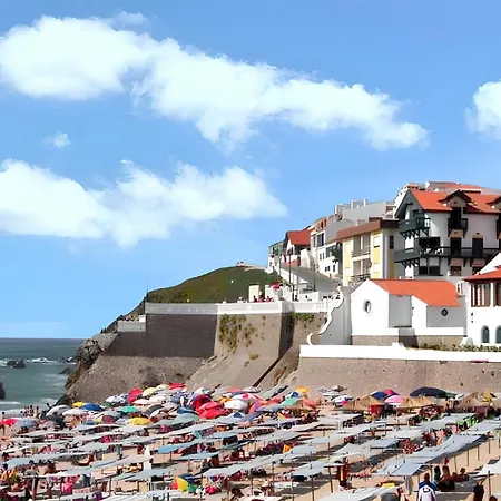 With Shared Pool In + 30 M² + Pool. 펜션 파타이아스