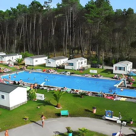 With Shared Pool In + 30 M² + Pool * Pataias