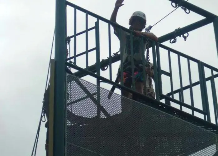 With Shared Pool In + 30 M² + Pool. Casa vacanze Pataias